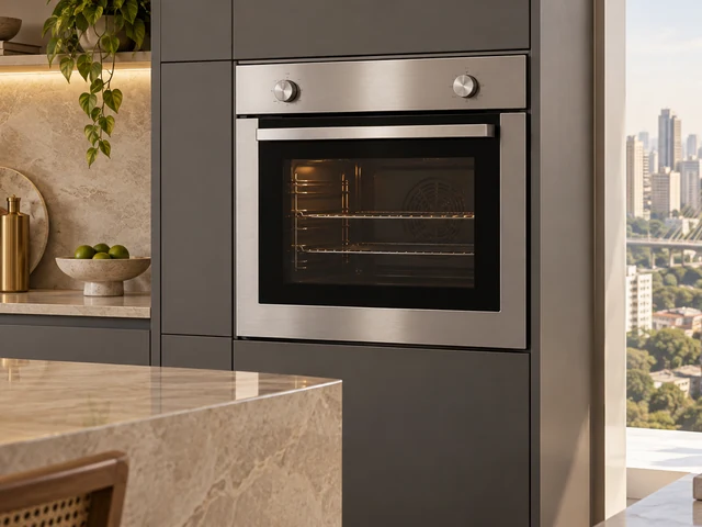 Cena ilustrativa: Forno Bertazzoni de embutir instalado em torre de marcenaria